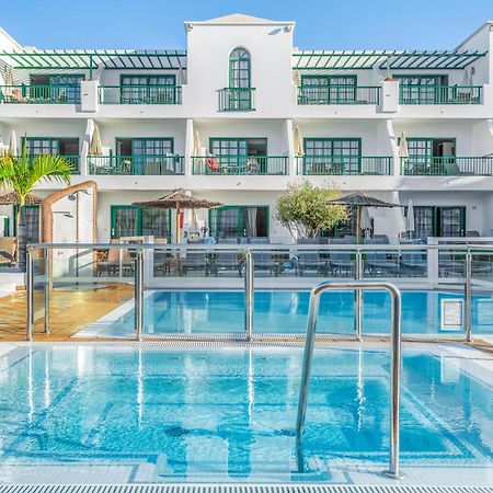 Апарт отель Club Del Carmen Пуэрто дель Кармен Экстерьер фото