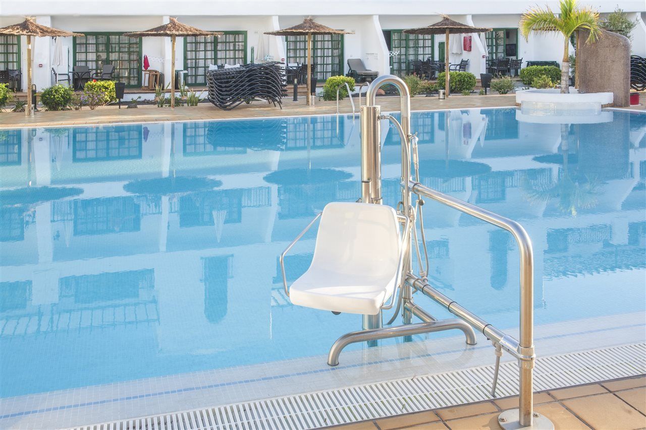 Апарт отель Club Del Carmen Пуэрто дель Кармен Экстерьер фото