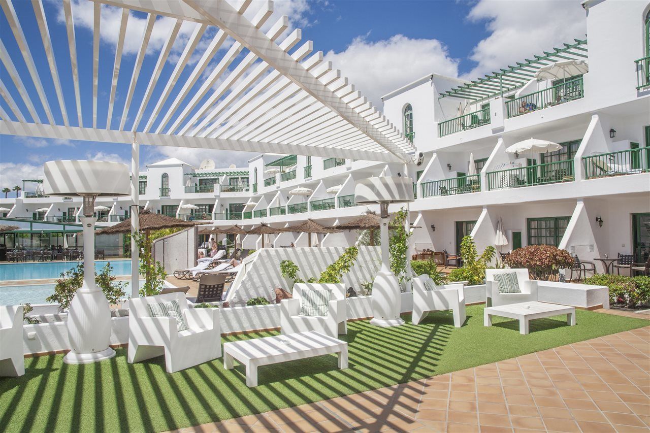 Апарт отель Club Del Carmen Пуэрто дель Кармен Экстерьер фото